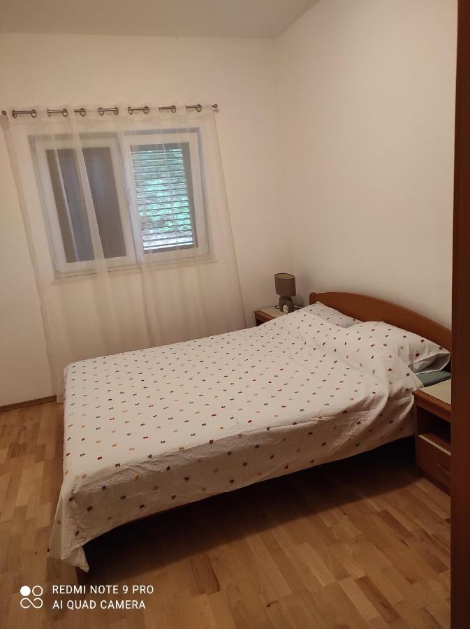Apartman Lucia Bilice Eksteriør bilde